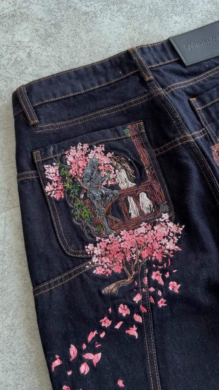 Sakura Carpenter Jeans