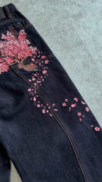 Sakura Carpenter Jeans